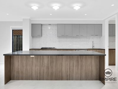 5 Herens Road, Clyde North