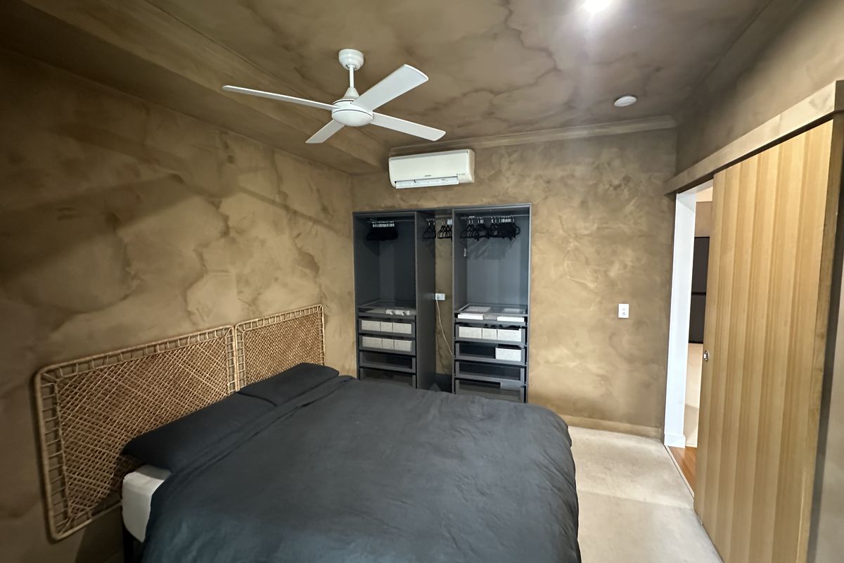 8406 / 55 Forbes Street, West End