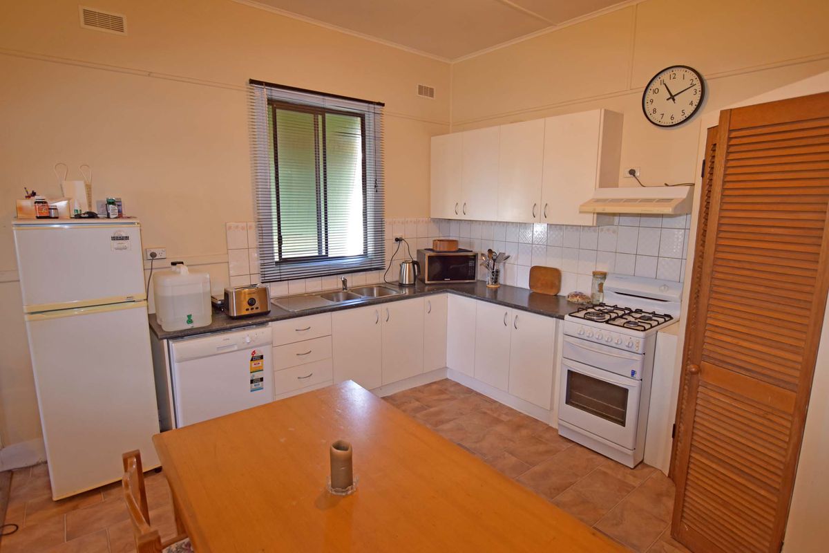 9 Midland Highway, Stanhope