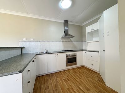 255 Burt Street, Victory Heights