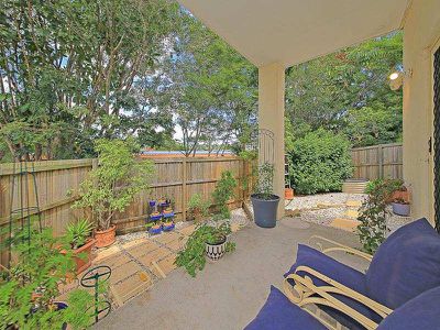 1/262 Cavendish Rd, Coorparoo