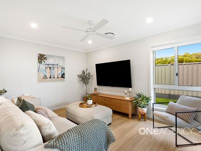 16 Red Cottonwood Road, Huntley