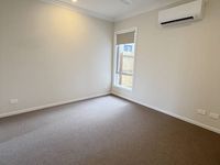 36 Zaffar Avenue, Park Ridge