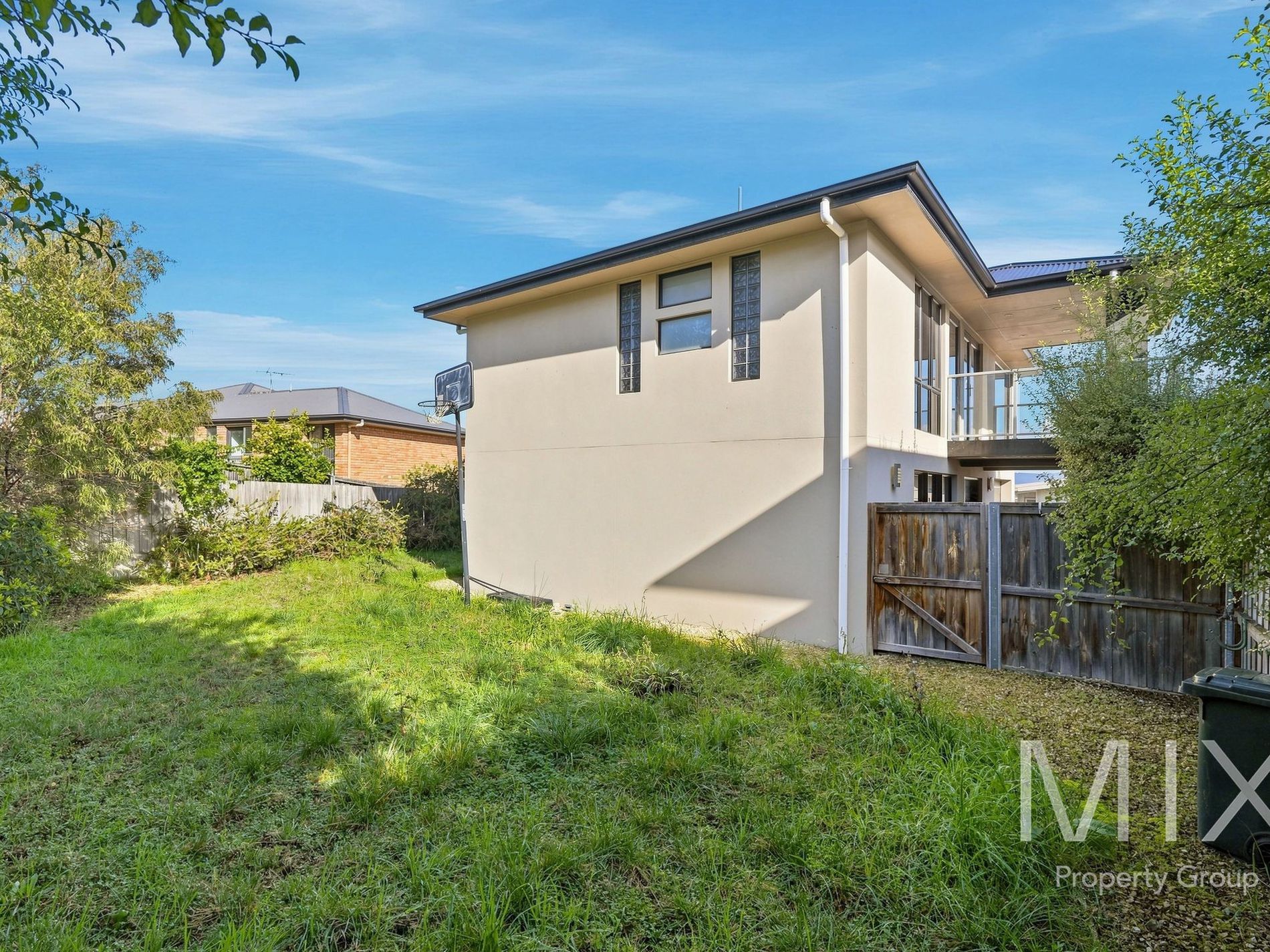1 / 7 Jasper Court, Oakdowns