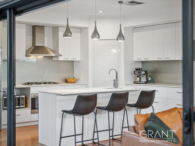5B Raymond Street, Mount Pleasant
