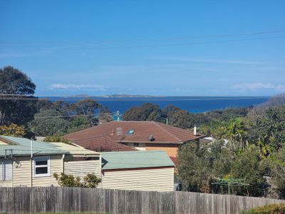 Unit 1  / 10-12 Marine Drive, Narooma