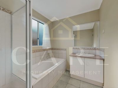 8 The Glade, Hampton Park