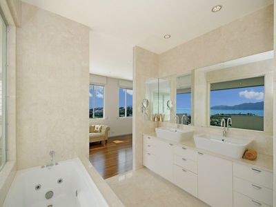 2 Roper Court, Castle Hill