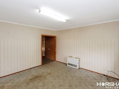 21 Hennessy Street, Horsham