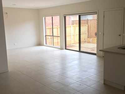 1 Little Kurrajong Avenue, Wallan