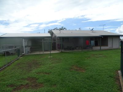 15 Eyles Road, Bowen