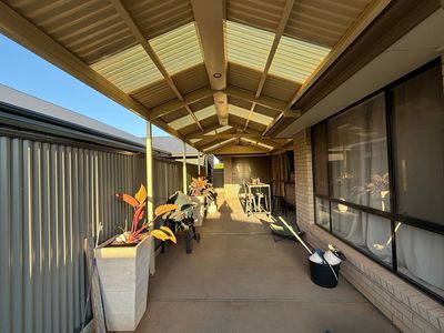 9 Begonia Drive, Eyre