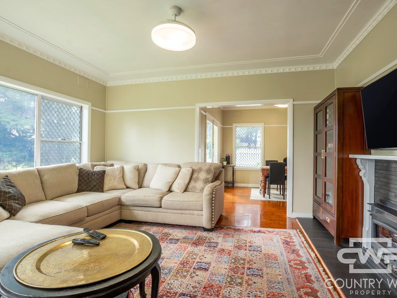 169 Macquarie, Glen Innes