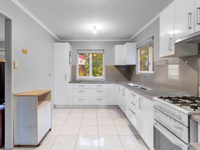 50 Crater Street, Inala