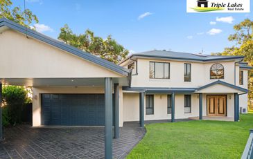 10 Omaru Place, Summerland Point