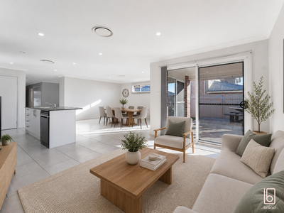 22 Grasstree Avenue, Woongarrah