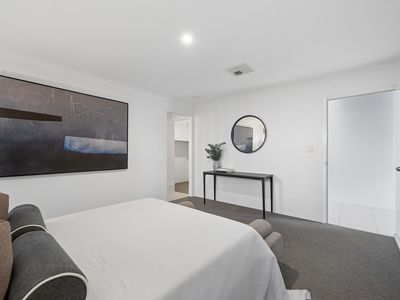 21 Claystone Loop, Piara Waters