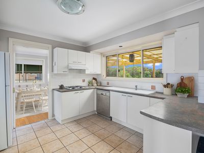 36 Combe Drive, Mollymook