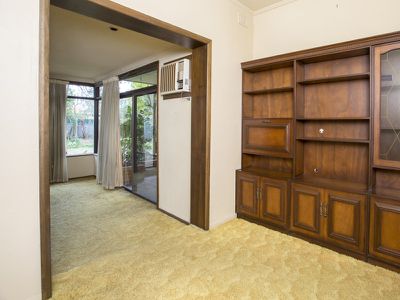 52 Malurus Avenue, Lockleys