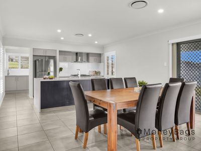 196-198 Townsvale Drive, Woodhill