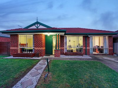 9 England Walk, Narre Warren South