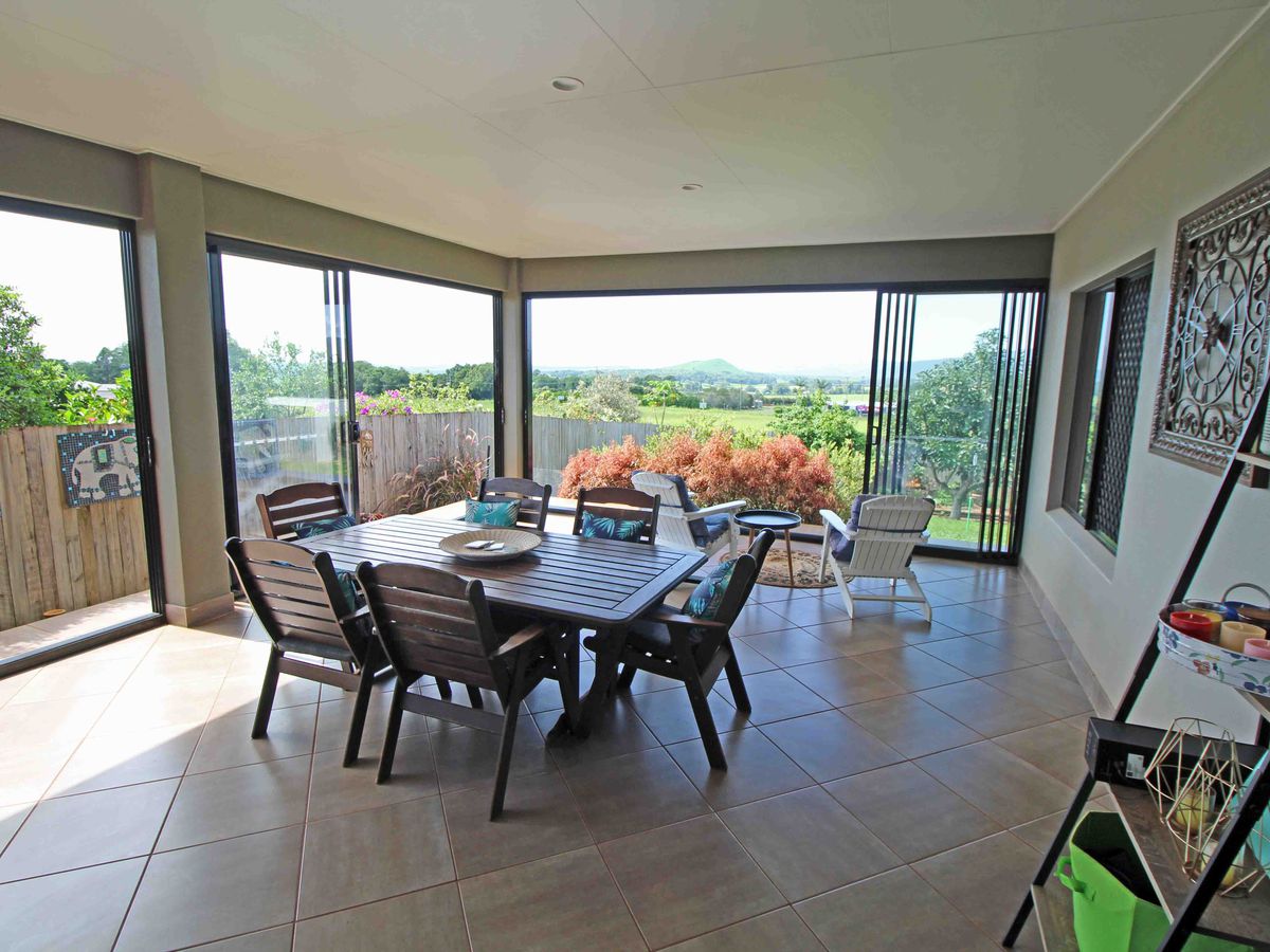 5 Nerboni Close, Atherton