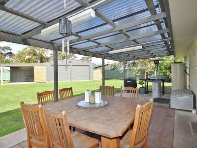 32 Irene Crescent, Eden