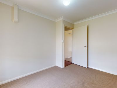 9 Selkirk Avenue, Dubbo