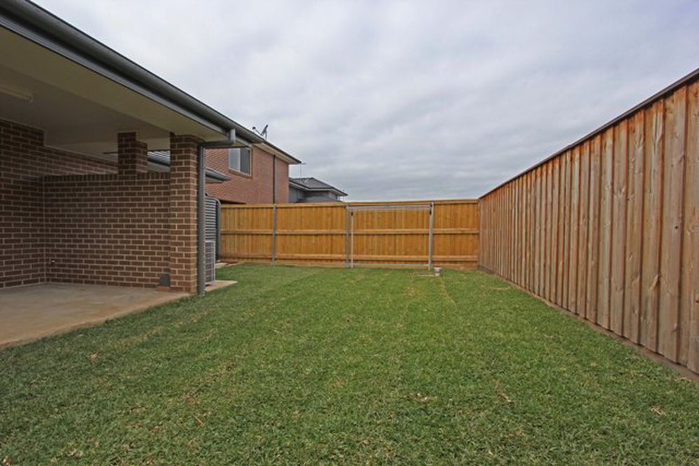 27 Vogue Avenue, Moorebank