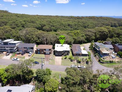 37 Scenic Drive, Caves Beach