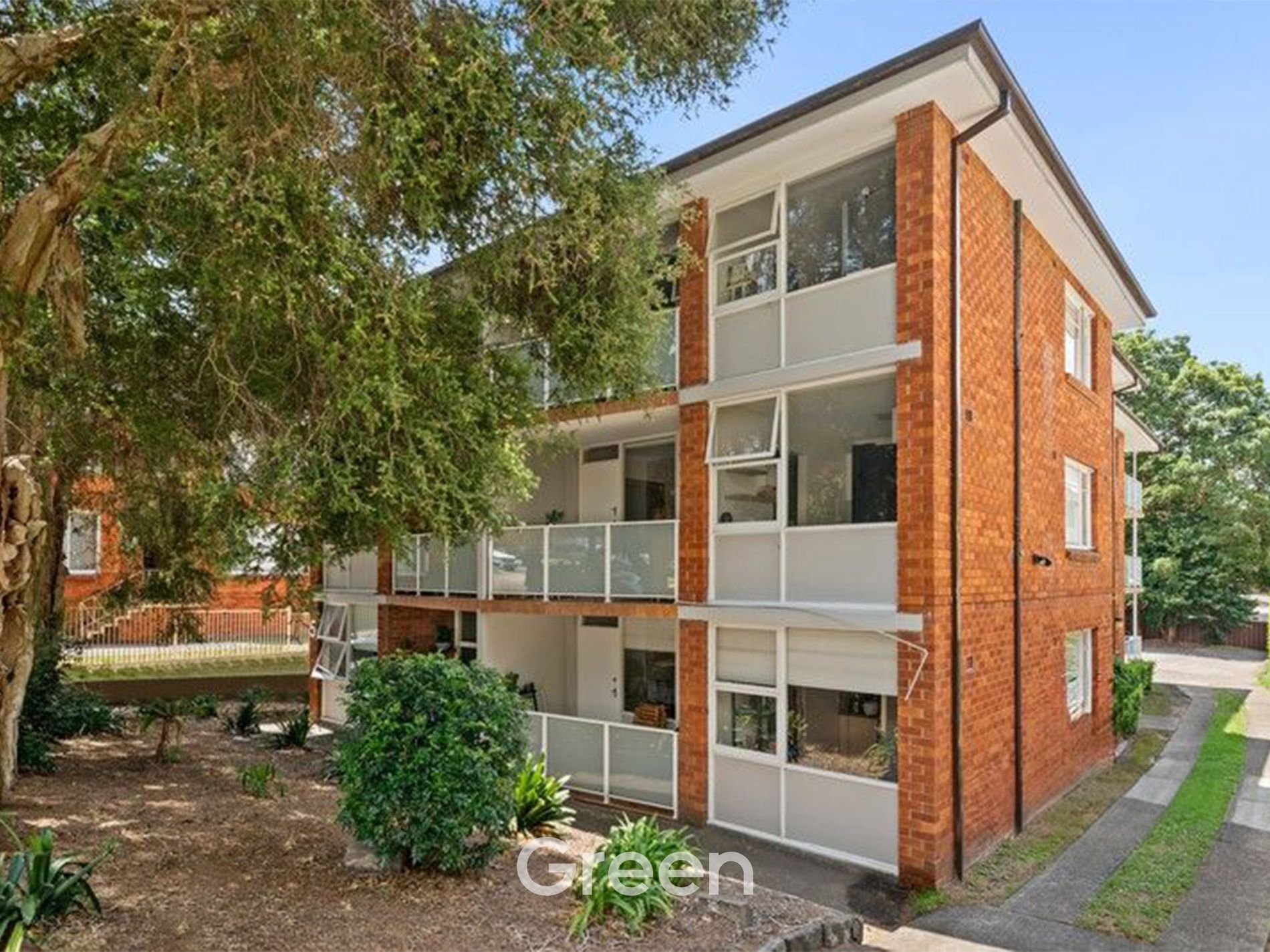 2 / 5 Curzon Street, Ryde