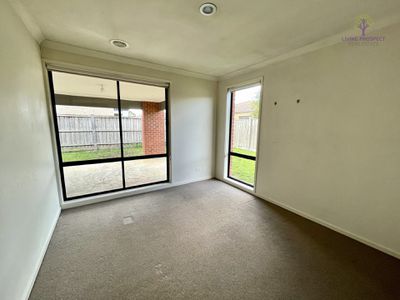 105 Alamanda Boulevard, Point Cook