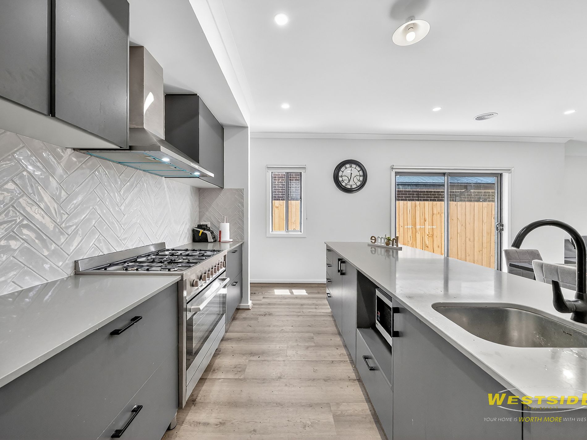 12 Orlov Street , Aintree