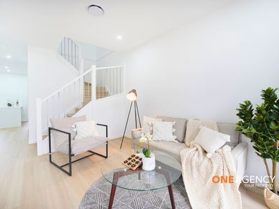 121 Yating Avenue, Tallawong