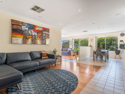 7 Eastney Court, Jandakot