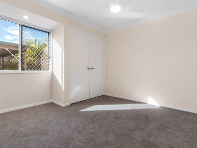22 Warrandah Street, Rochedale South
