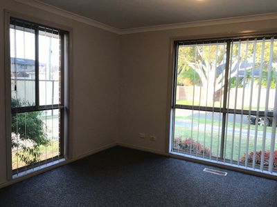 1 / 11 Bowman Street, Noble Park
