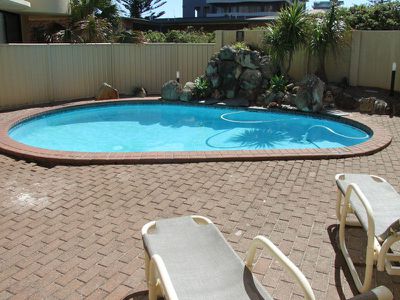G01 / 45 "Pinnacle" Head Street, Forster