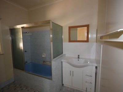 33 Crane Street, Longreach