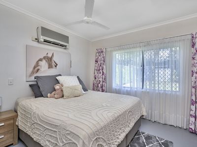 19 Bicentennial Road, Bentley Park
