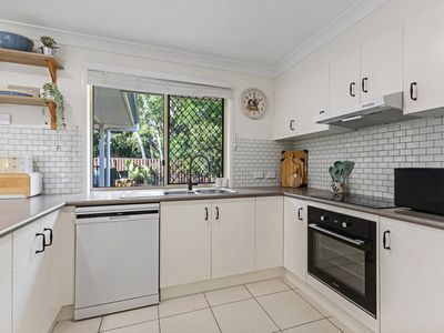 20 Karora Road, Beachmere