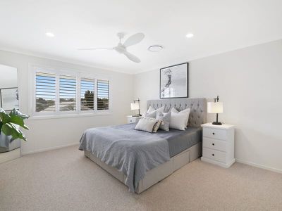 4 Garden Grove, Carrara