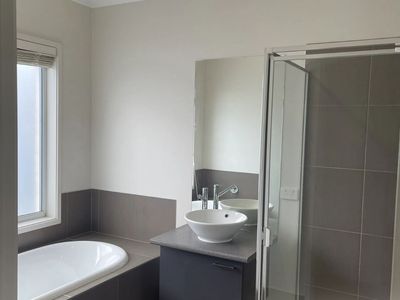 131 Elmhurst Road, Truganina