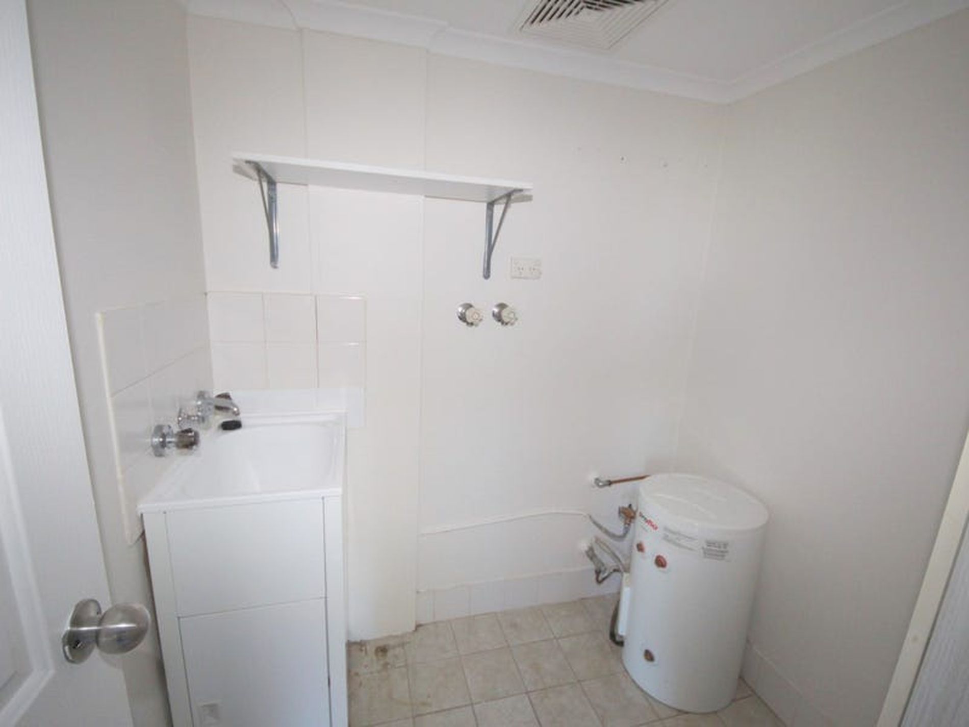 3 / 85-87 Cairds Avenue, Bankstown