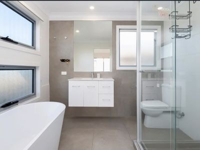 25 Harbour Rise, Hope Island