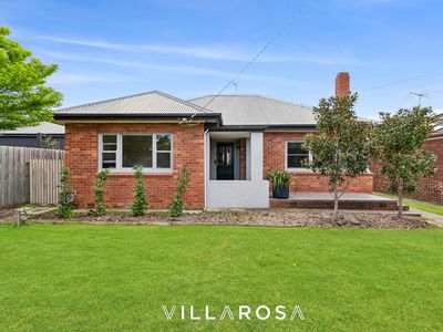 18 Read Street, Newtown