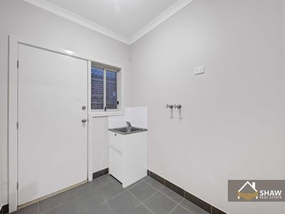 2 / 17 Vanderbilt Avenue, Truganina