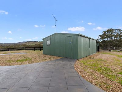80 Main Rd, Tallarook
