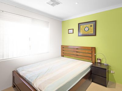 5 Pyke Way, Piara Waters