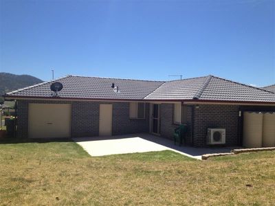 11 Penlee Road, Tamworth